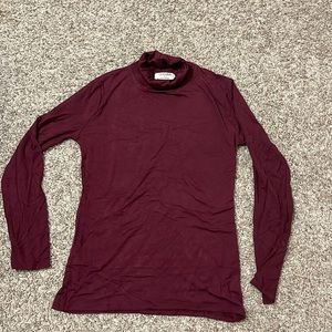 ZENANA size large cowl neck NWOT